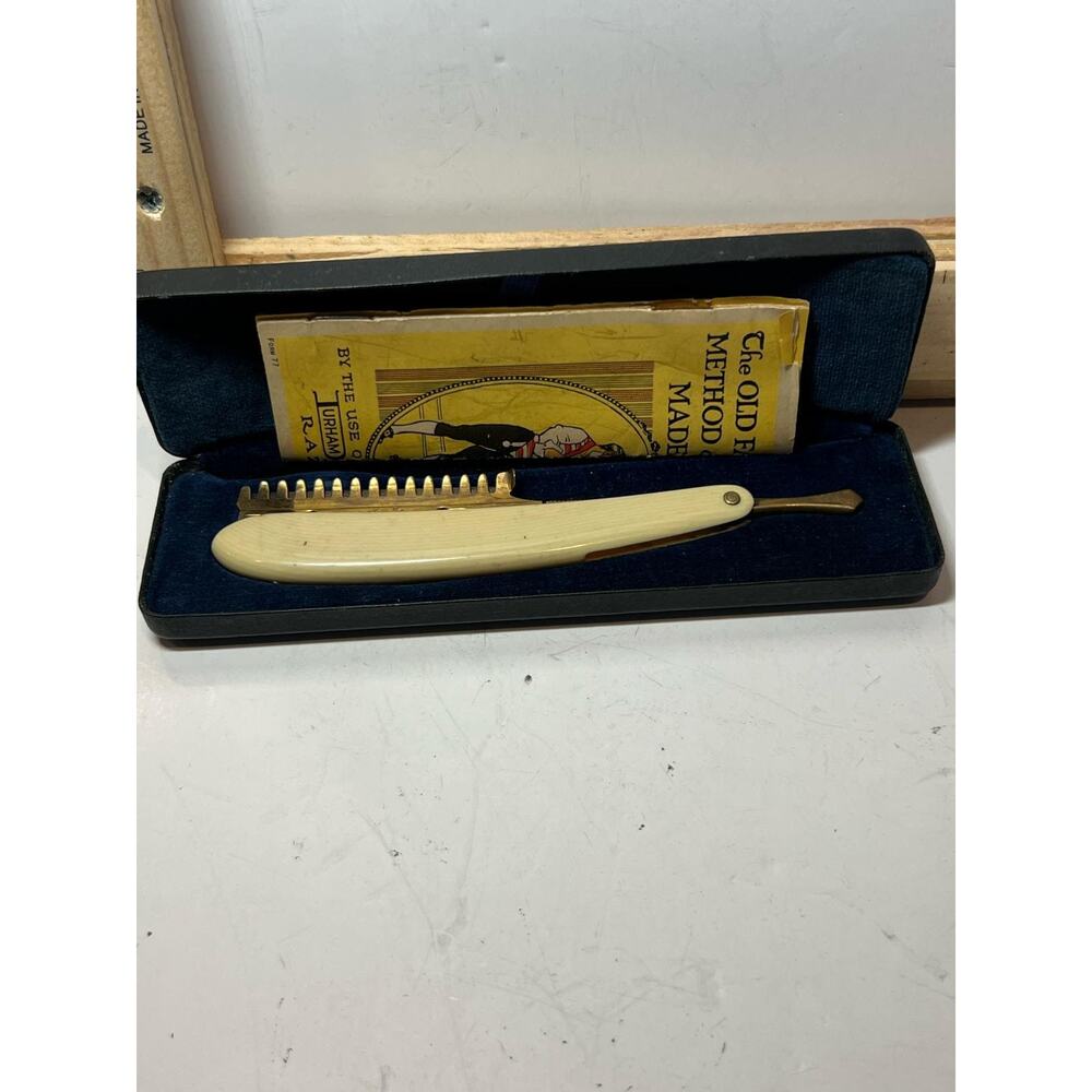 Vintage Durham Duplex Safety Razor Set w/ Case & Booklet Collectible Grooming